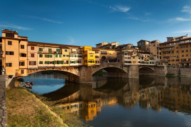 Ponte vecchio arno Nehri, Floransa, İtalya, Avrupa içinde