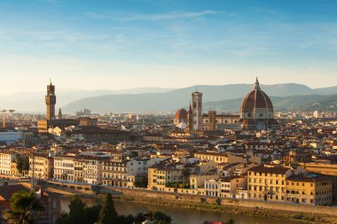 Katedral santa maria del fiore giotto's campanile adlı sunri ile