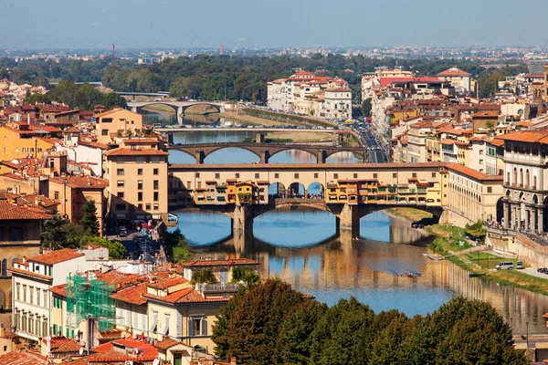 Florence, ITALY, SEPTEMBER 20: rooftop view of Basilica di Santa — Stock Photo, Image