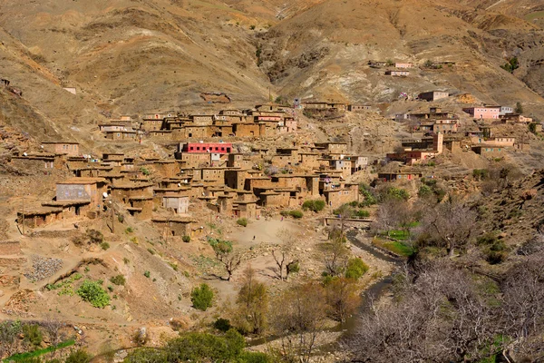 摩洛哥阿特拉斯山，非洲传统柏柏尔村 — 图库照片