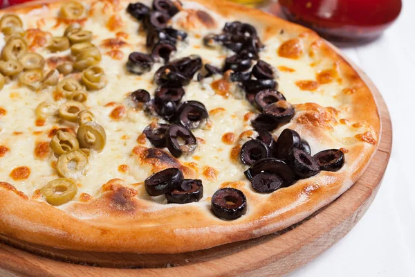 Focaccia d'oliva pizza — Foto Stock