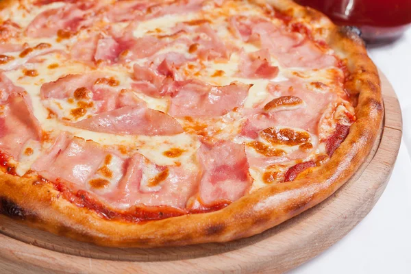 Prosciutto de pizza — Fotografia de Stock