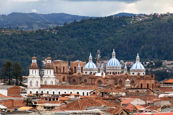Панорама Міста Куенка Еквадор Новий Собор Або Catedral Inmaculada Concepcin — стокове фото