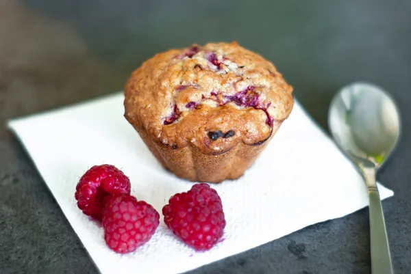 Cupcake and pastberry — Stock Photo, Image