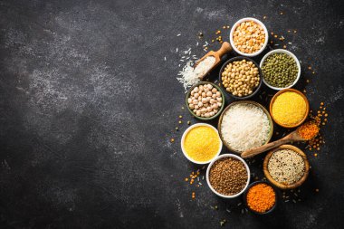 Glütensiz mısır gevreği. Sağlıklı yemek.