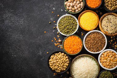 Glütensiz mısır gevreği. Sağlıklı yemek.