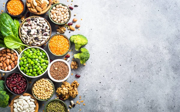 Fonte Proteína Vegan Leguminosas Feijões Lentilhas Nozes Brócolis Espinafres Sementes — Fotografia de Stock