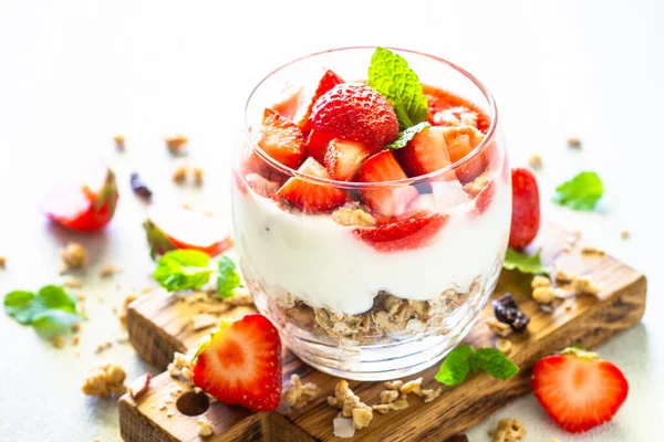 Parfait Cream Yogurt Jam Fresh Berries Glass Jar Healthy Summer — Stock Photo, Image