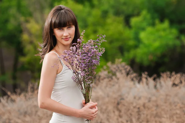 Chica de naturaleza — Foto de Stock