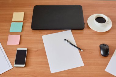 Minimalist ofis işyeri