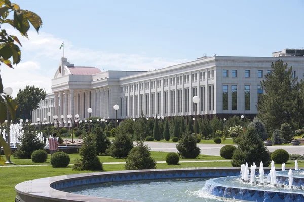 Senatets bygning i Tasjkent, Usbekistan - Stock-foto