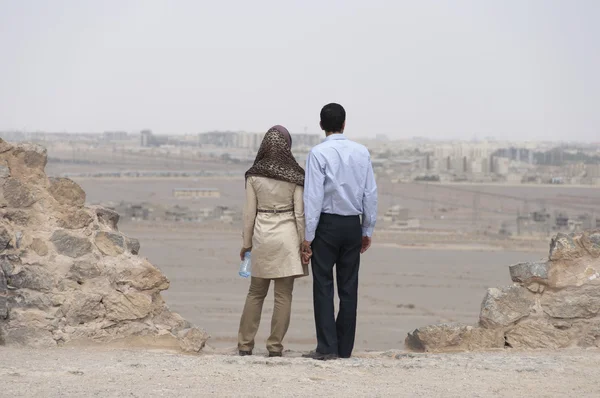 Uomo e donna iraniani insieme — Foto Stock