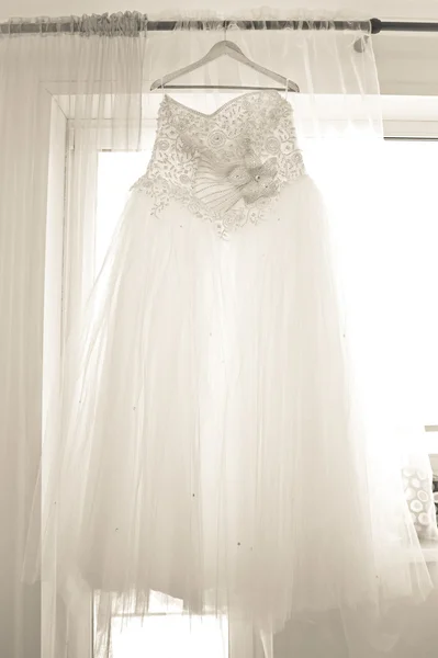 新娘的婚纱礼服 — 图库照片
