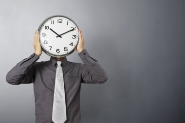 çalar saat başına