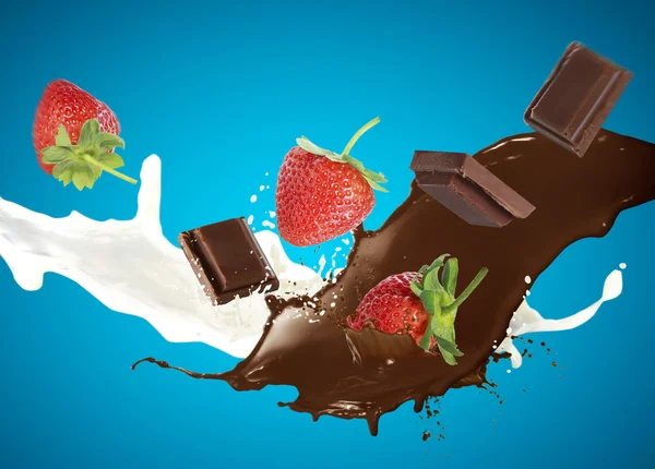 牛乳とチョコレートのしぶき — ストック写真