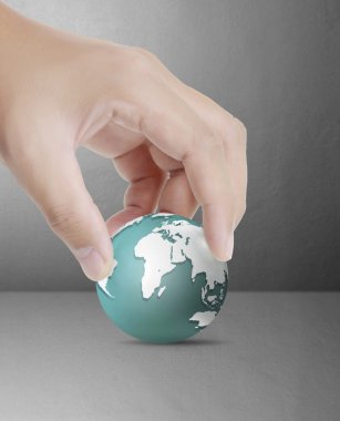 Dünya Dünya onun ellerinde