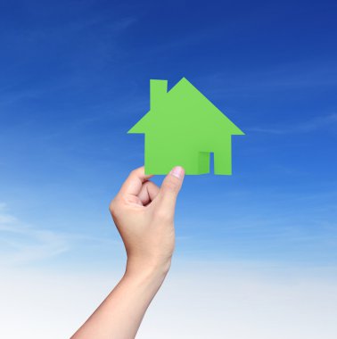  Ev insanların elinde. 