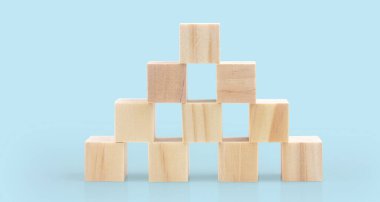 Ahşap küp şekil ve iş konseptine göre düzenlenir