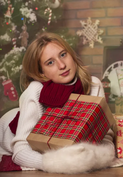 Happy Girl with Presents — Stock Photo, Image