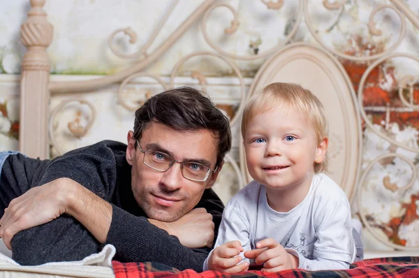 Portrait Of Happy Father with his to kid — Stock Photo, Image