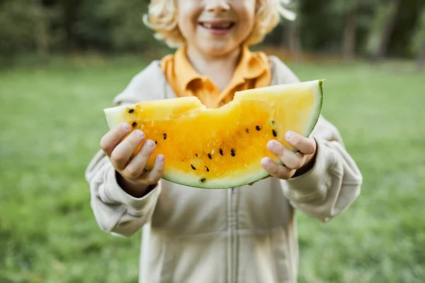 Smiling Boy Eating Watermelon Close Up — Stock Photo, Image