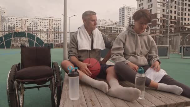 Tracciamento Atleti Adulti Caucasici Sesso Femminile Maschile Con Disabilità Fisiche — Video Stock