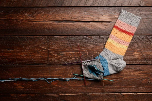 Фон вязания носков — стоковое фото