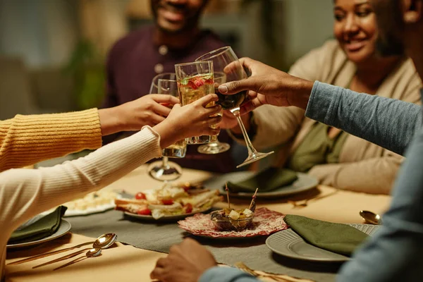 Happy Black Family Toasting — Stock fotografie