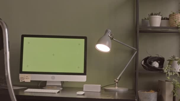 People Slowmo Overview Modern Office Desk Design Computer Lamp — Stock Video