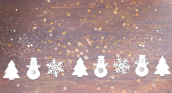 Χριστουγεννιάτικα Στολίδια Ξύλινο Φόντο Νιφάδες Χιονιού Έννοια Για Εορταστικό Φόντο — Φωτογραφία Αρχείου