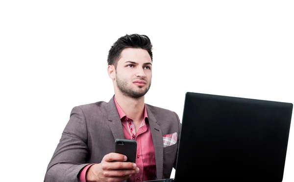 Geschäftsmann mit seriösem Blick — Stockfoto