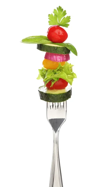 Gemengde groenten op een vork geïsoleerd. dieet concept — Stockfoto