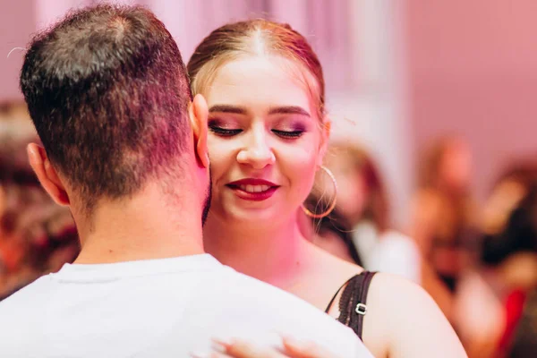 Charkov Ukrajina Lidé Tančí Kizombu Tanečním Parketu — Stock fotografie