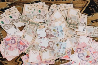 1000 Hryvnia 'nın banknotları. Ukrayna Hryvnia 'sı. Ukrayna Para Birimi