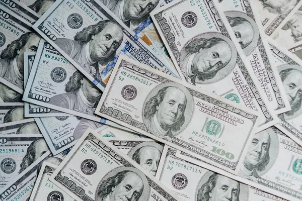 ABD 'nin dolar banknotları. 100 Amerikan doları. ABD 'nin parası