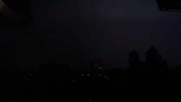 Летнее Ночное Небо Яркой Молнией Дождь Льёт Гром — стоковое видео