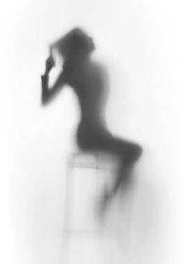 diffüz oturma kadın siluet, uzun saç