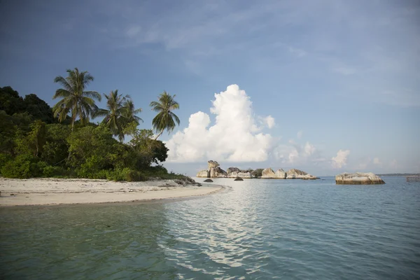 Hermoso paisaje tropical, isla, mar —  Fotos de Stock