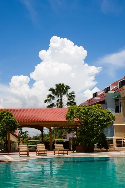 Swimming pool in spa resort . — Stock Photo, Image