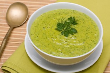 kremalı ıspanak çorbası