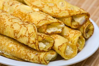 Blintzes (peynirli gözleme)