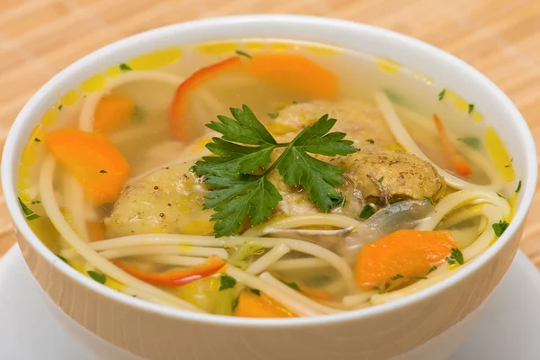 Sopa de frango — Fotografia de Stock