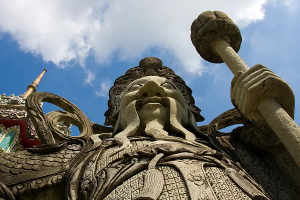 Statue in the Wat Pho temple. Bangkok , Thailand . — Stock Photo, Image