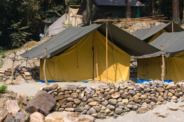 Camp am Ganges River. uttarakhand, indien. — Stockfoto
