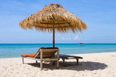 saman Kamboçya plaj şemsiyesi