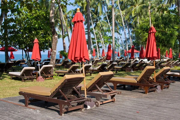 Tropical beach in Thailand — Stock Photo, Image