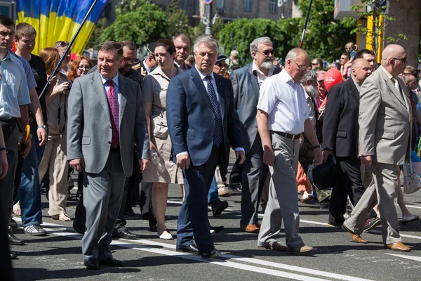 Parade overwinning op mei 9, 2013 kiev, Oekraïne — Stockfoto