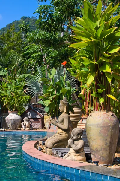 Yüzme Havuzu. Tayland . — Stok fotoğraf