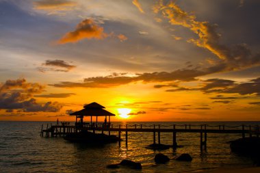 Sunset beach, Adası koh kood, Tayland.