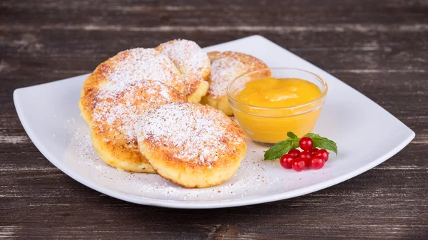 Cheese pancakes — Stock Photo, Image